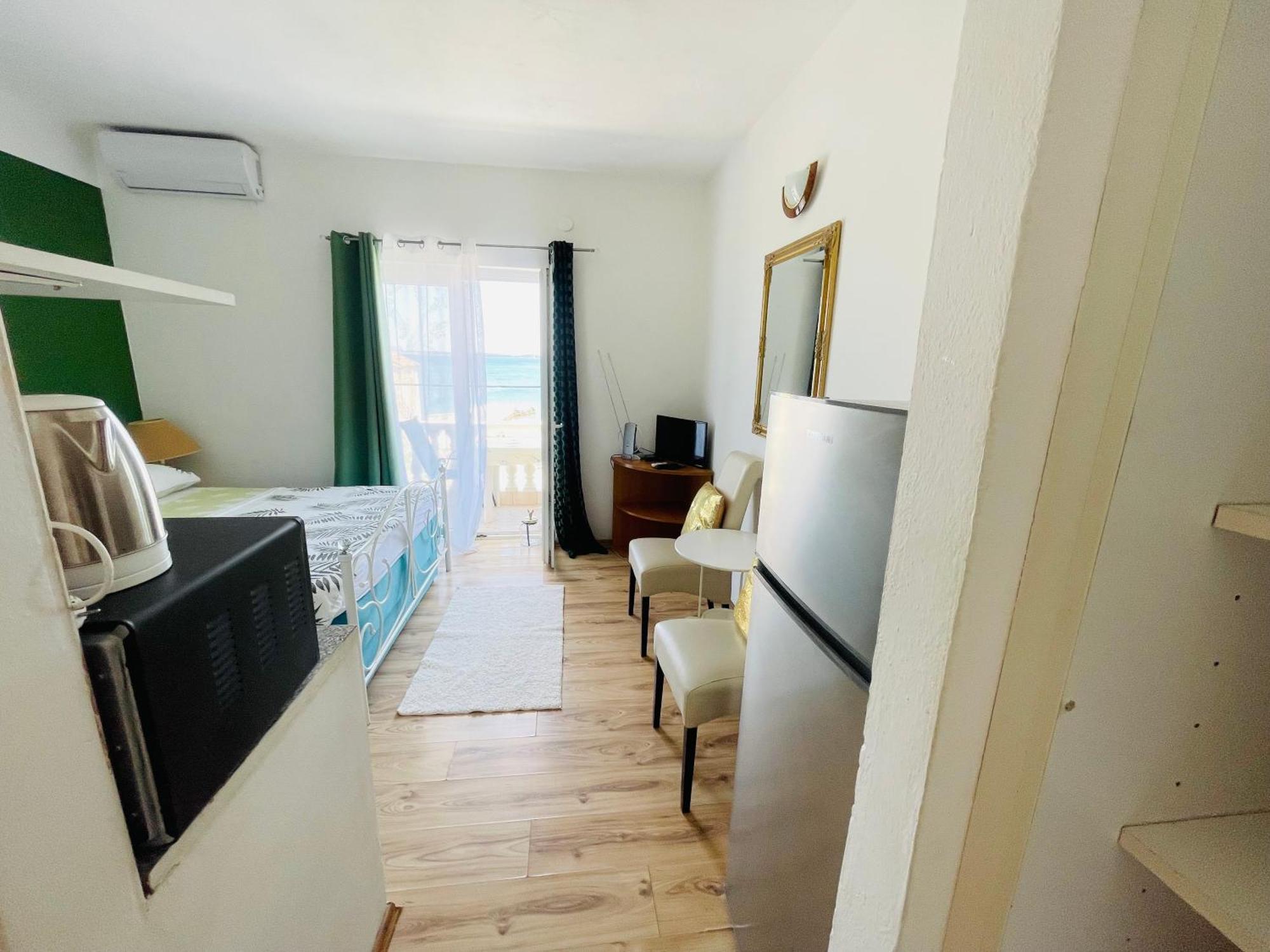 Apartments Esperanza Pasman Exterior photo
